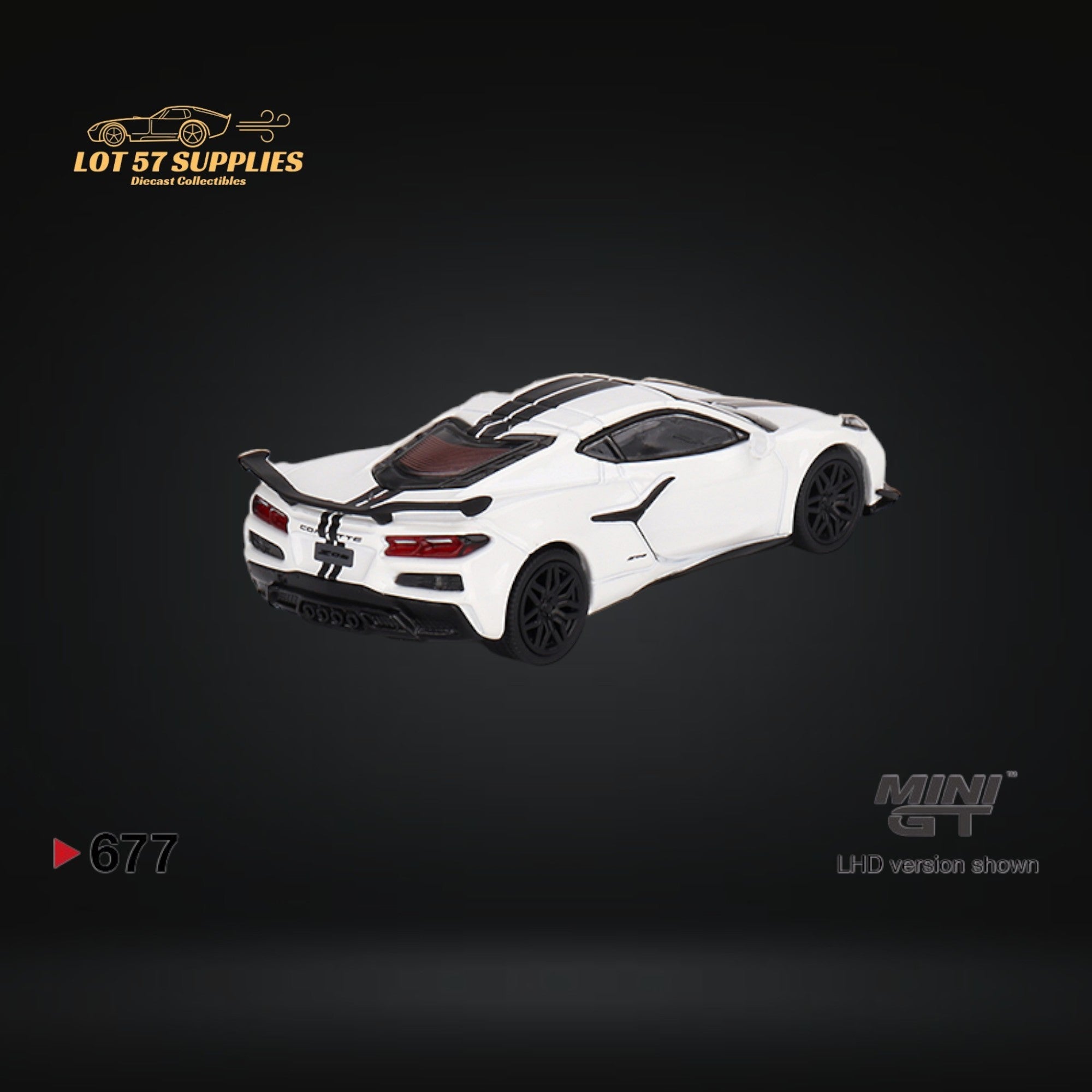 Mini-GT Chevrolet Corvette Z06 2023 Arctic White #677 1:64 MGT00677 - Collectors World Toys