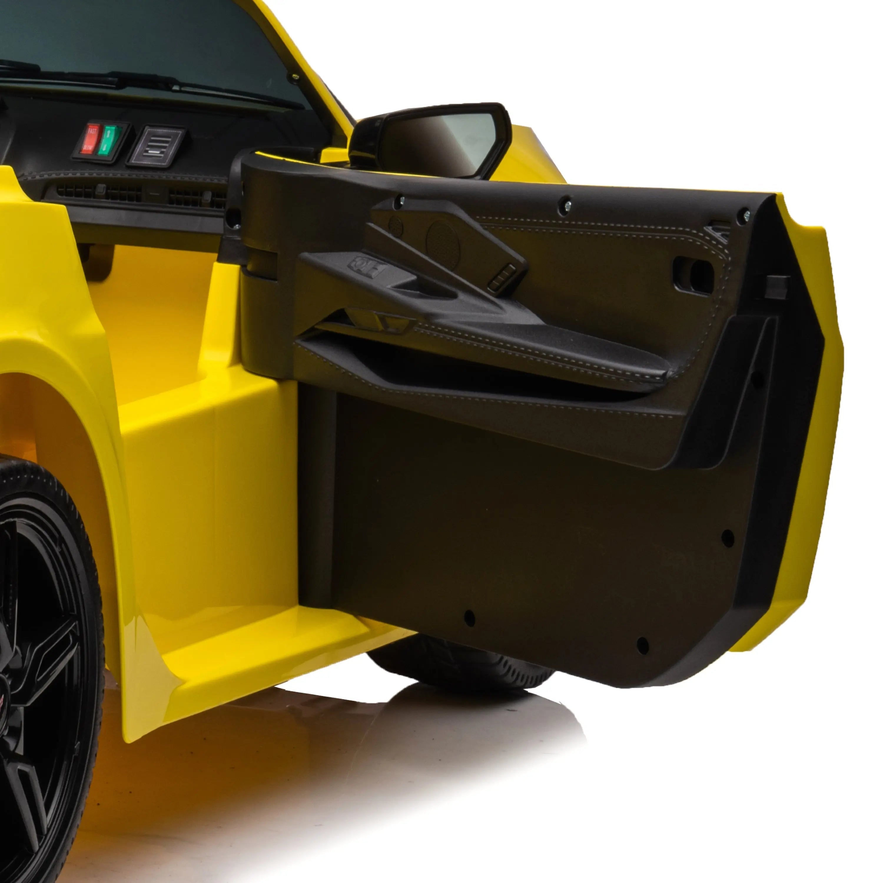 24V Chevrolet Corvette C8 2 Seater Ride on Car - Collectors World Toys