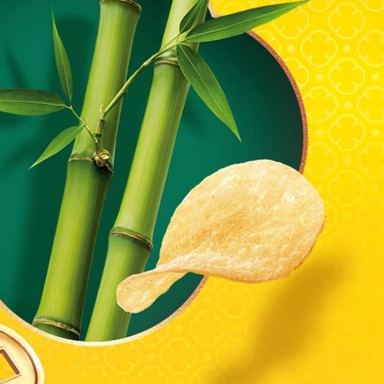 Lay's Green Bamboo Flavor Potato Chips 1.97oz - Limited Edition Chinese New Year Snack Secondary image