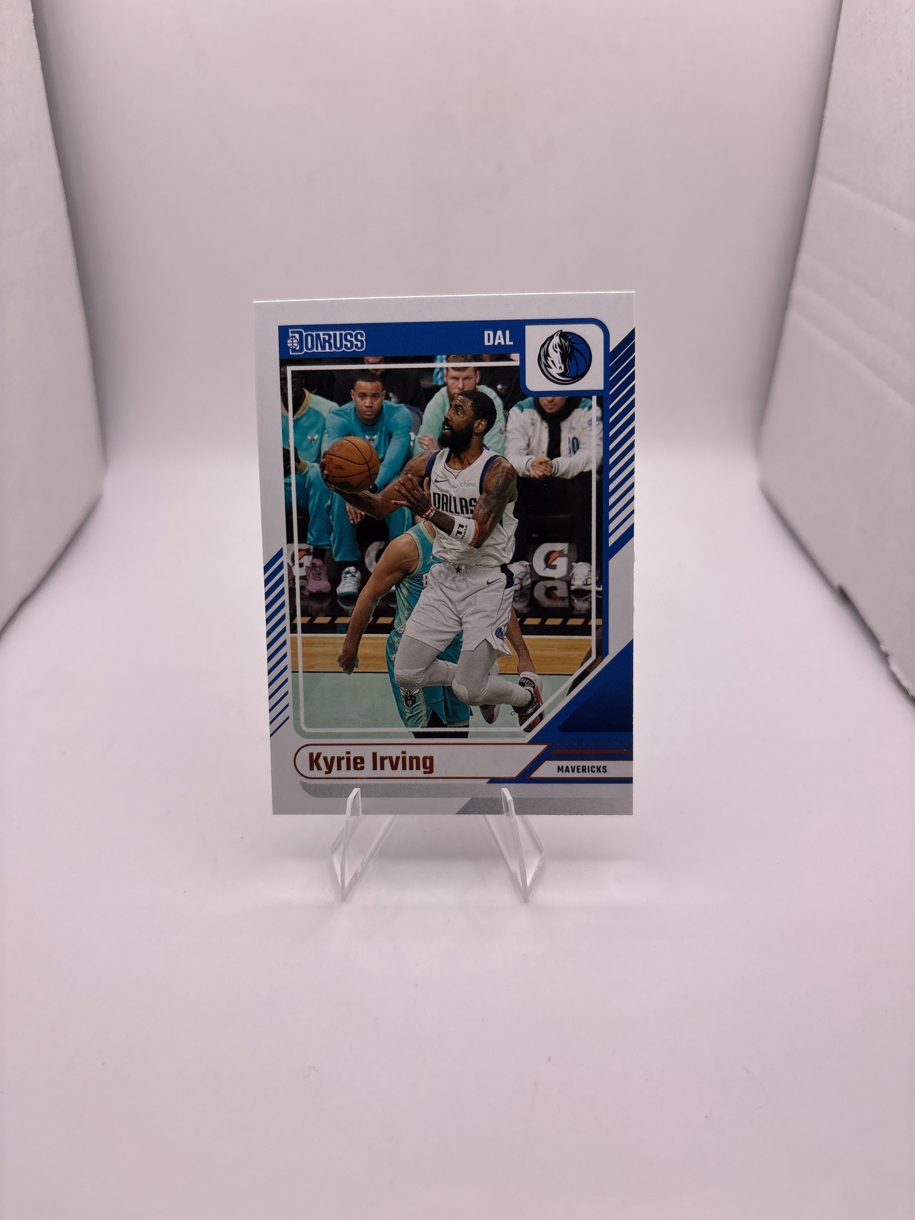 Donruss Kyrie Irving Main image