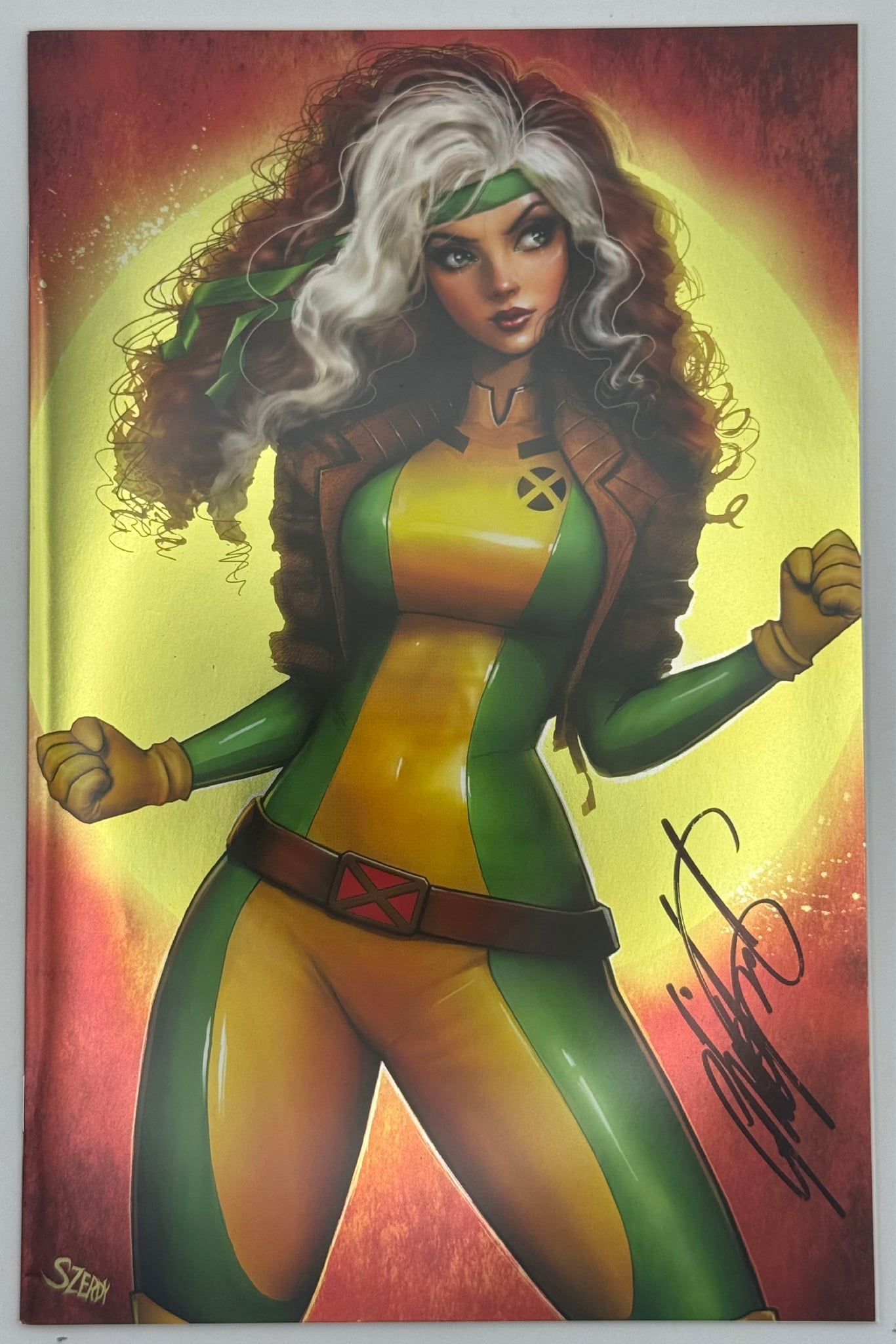 [Signed by Chris Claremont] [FOIL] AVENGERS ANNUAL #10 UNKNOWN COMICS NATHAN SZERDY EXCLUSIVE VAR FACSIMILE VIRGIN SDCC 2024 EDITION [IN STOCK] - Collectors World Toys Main image