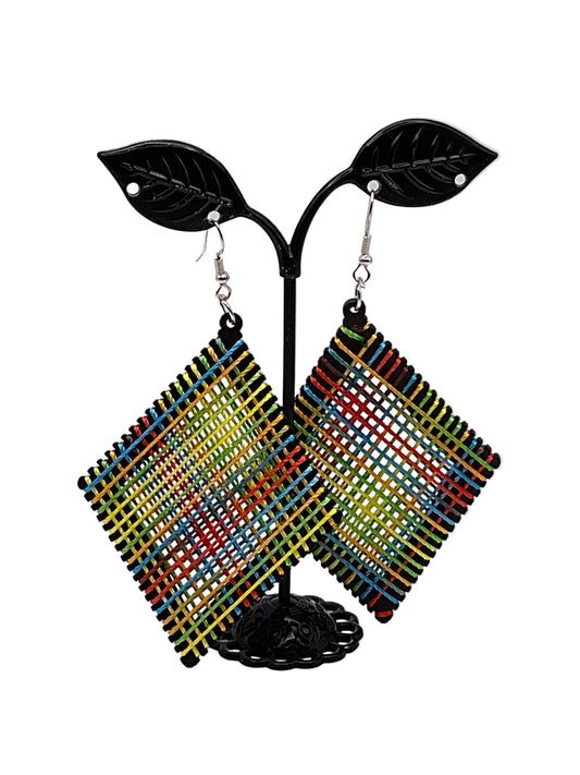 Threaded Diamond Shaped Earrings