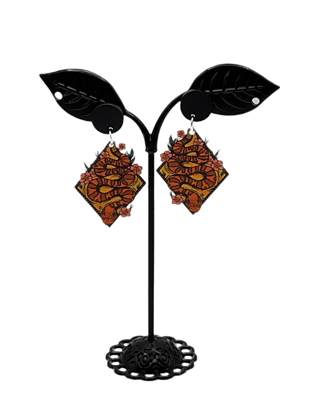 Snake earrings Hover Image