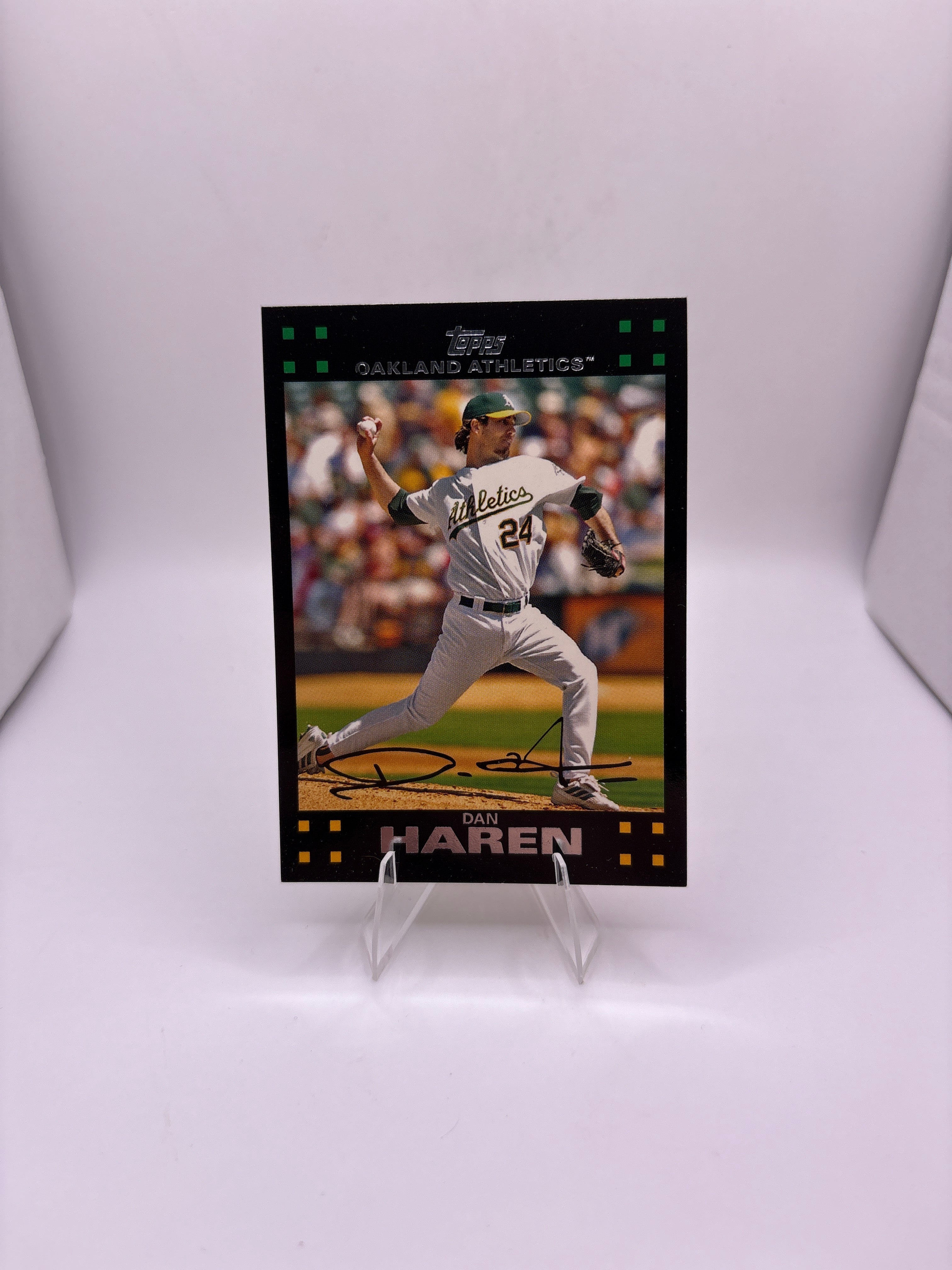 Topps Dan Haren Main image
