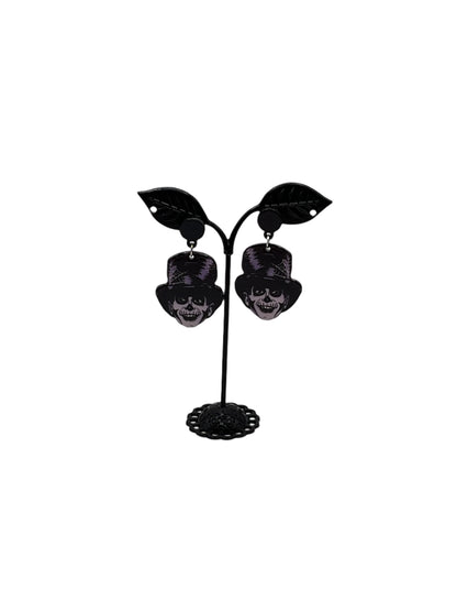 Top hat skull earrings