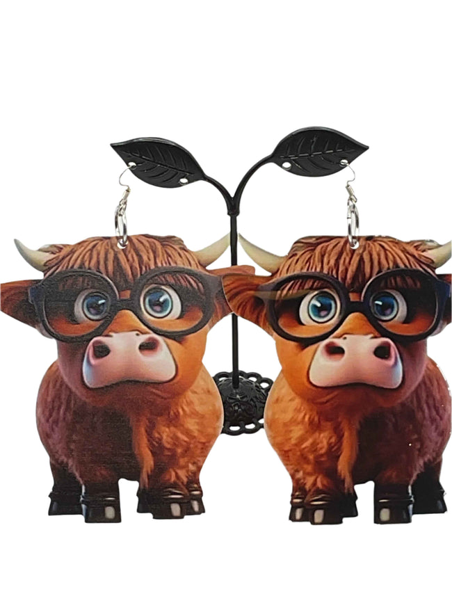 Highland cow Earrings Hover Image