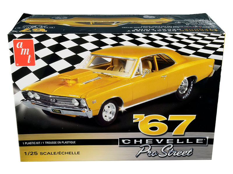 AMT - Skill 2 Model Kit 1967 Chevrolet Chevelle Pro Street 1/25 Scale Model
