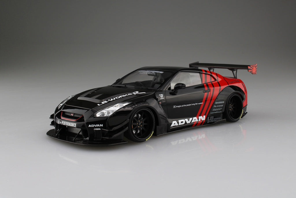1/24 LB WORKS R35 GT-R type 2 Ver.2 Model Kit Main image