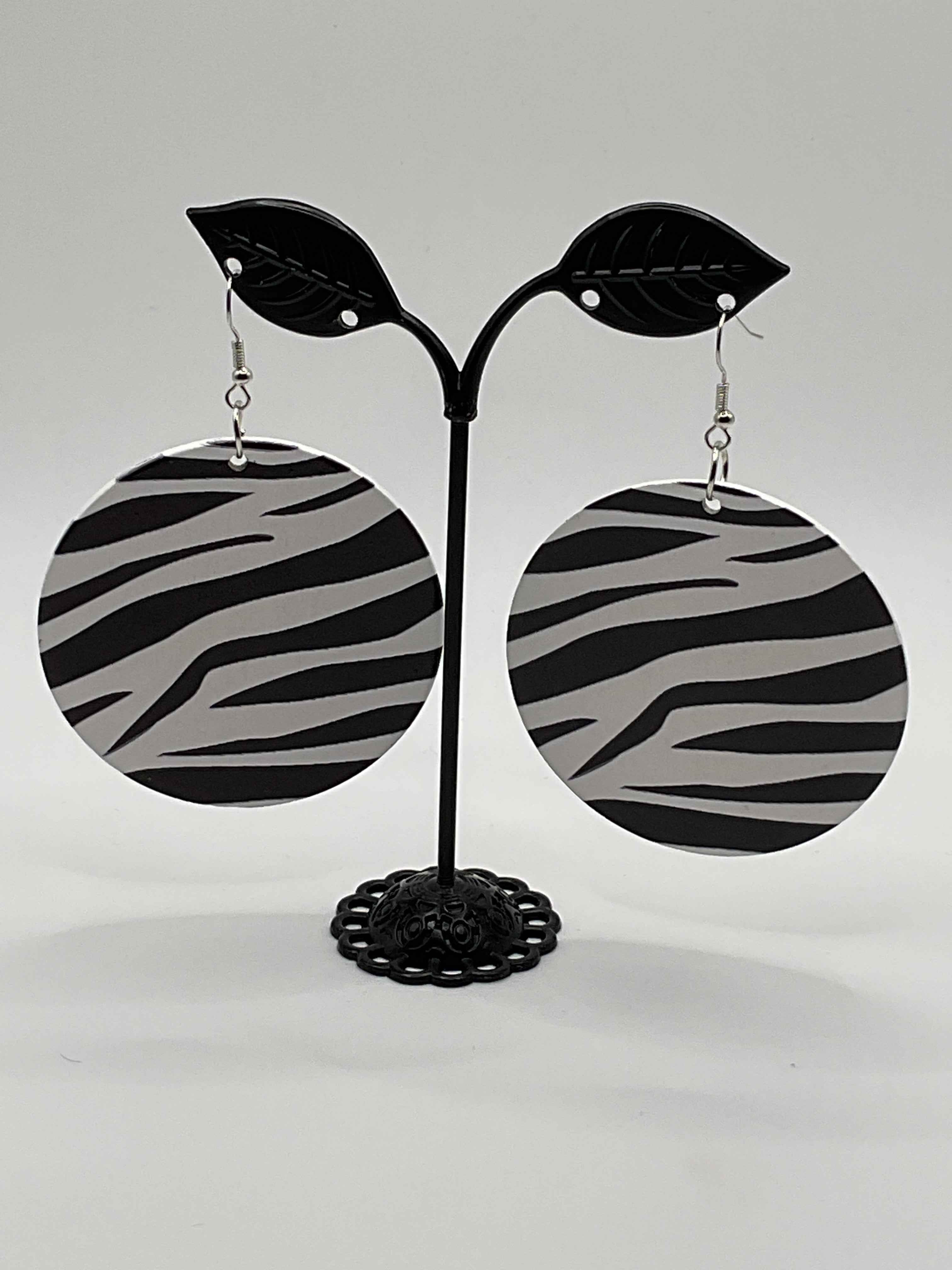 Round zebra earrings