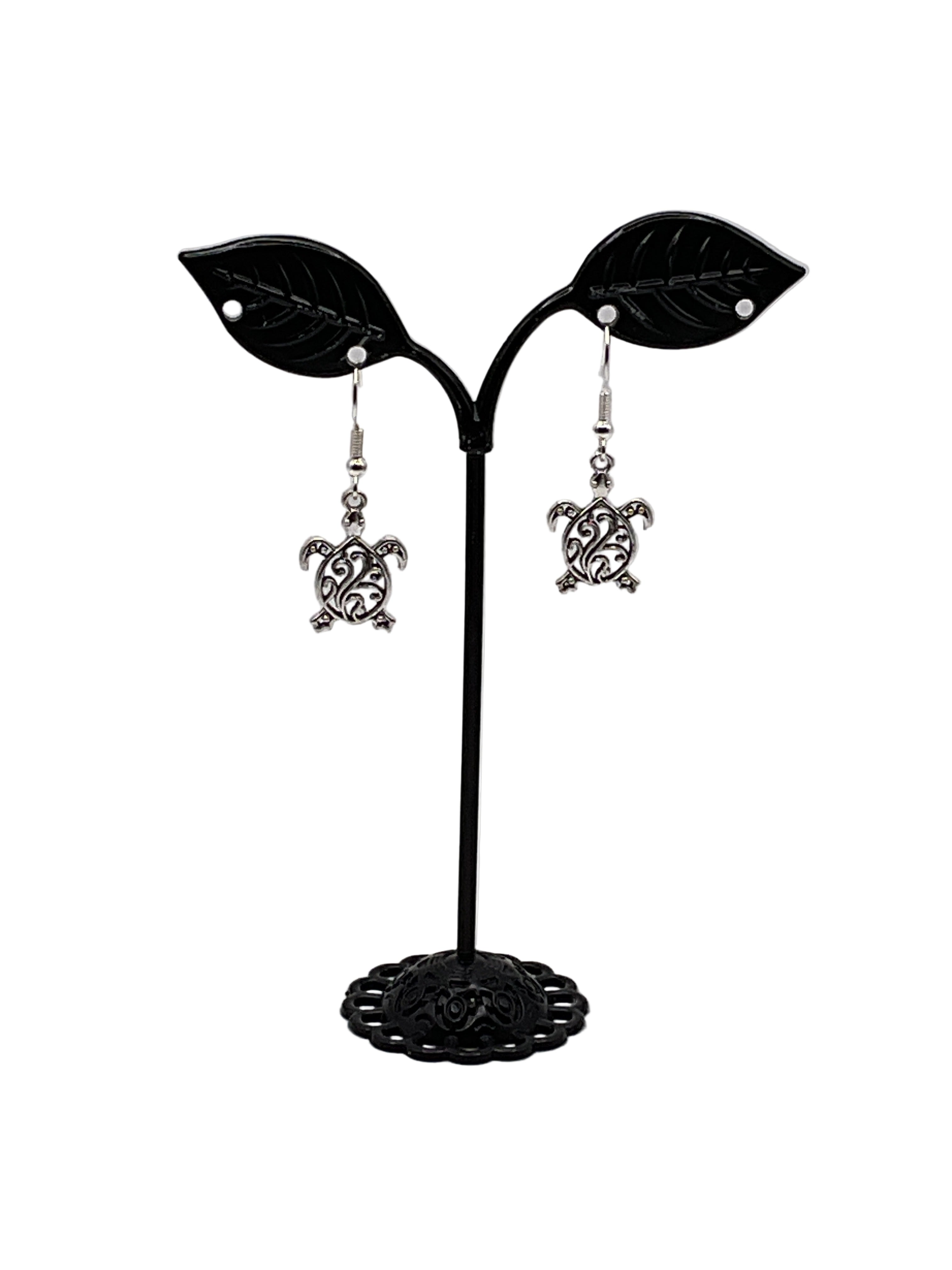 Filagree Sea Turtle Earrings Main image