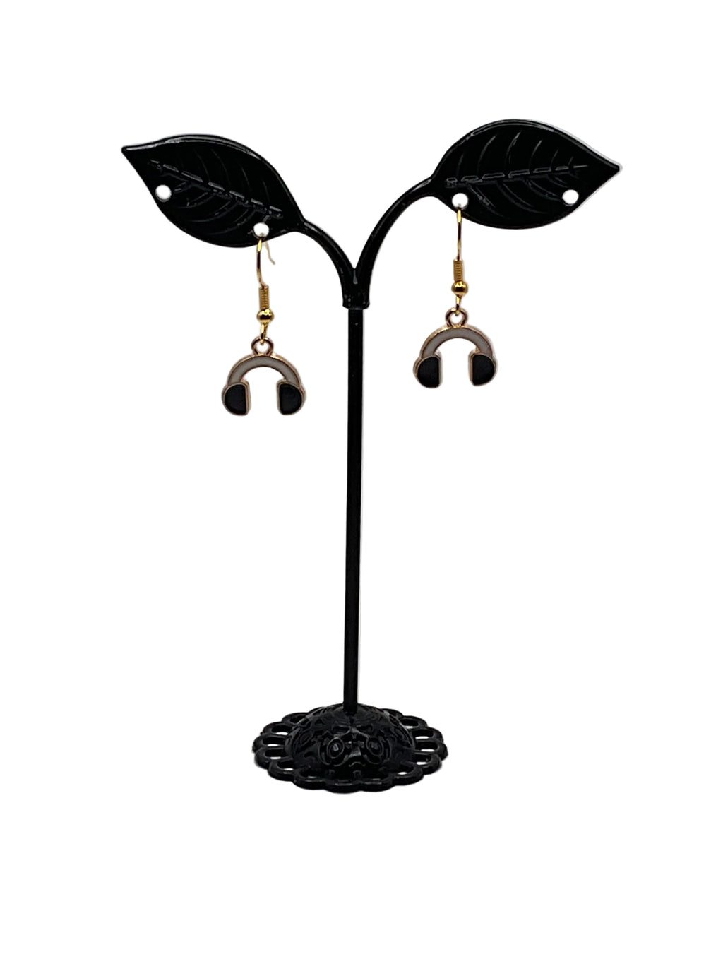 Musical instruments and note earrings