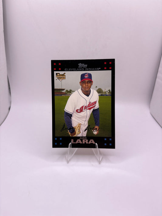 Topps Juan Lara