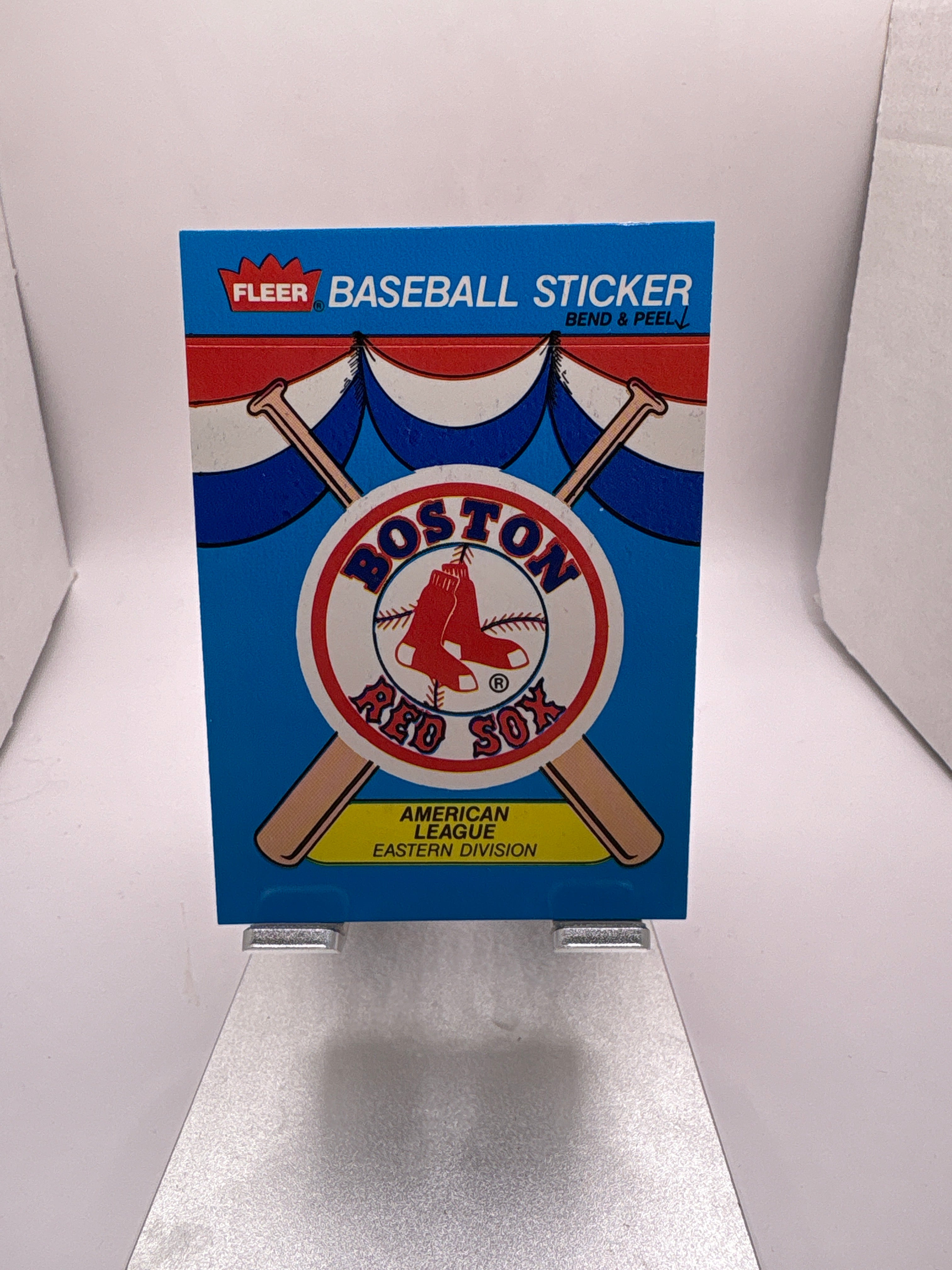 Fleer Boston Red Sox Baseball Sticker Sports Card Main image