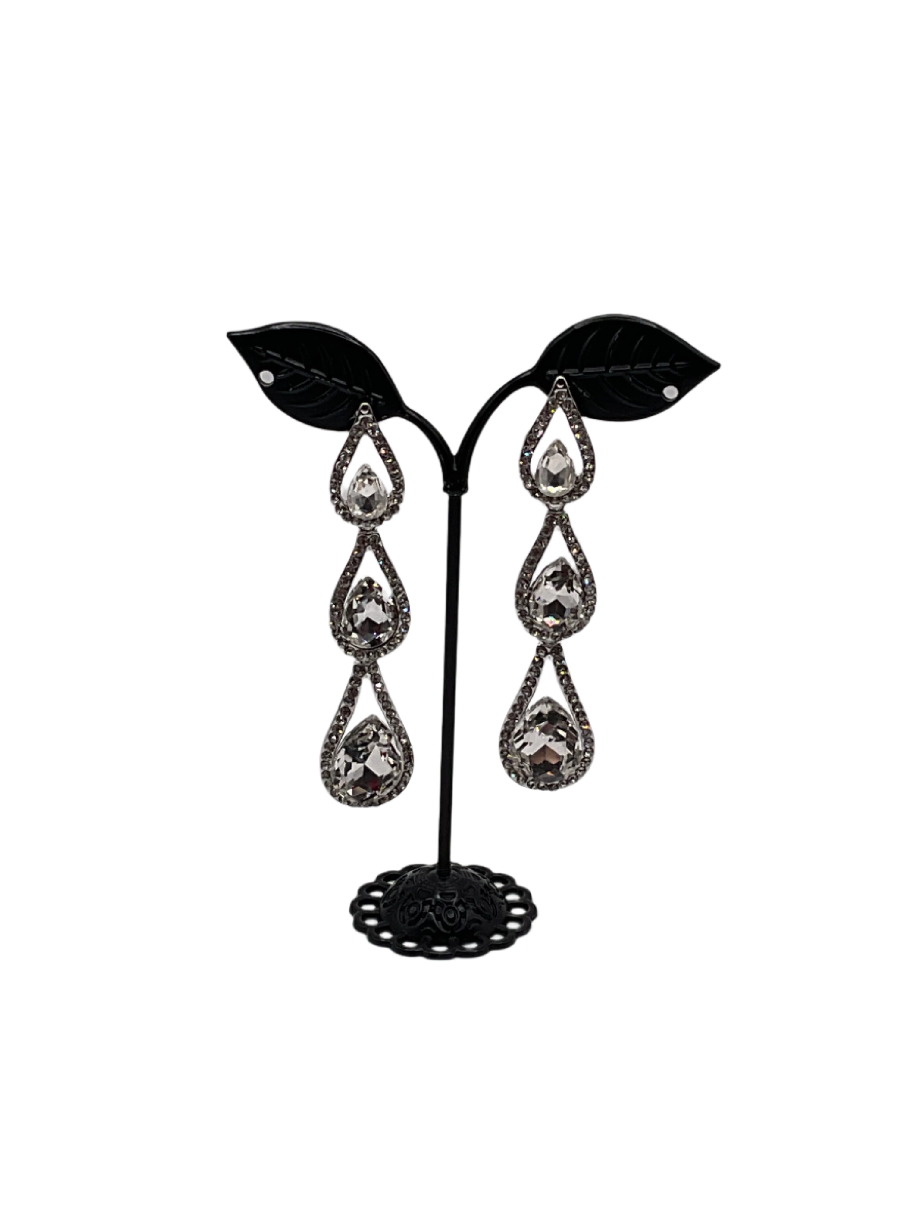 Shiny crystal earrings