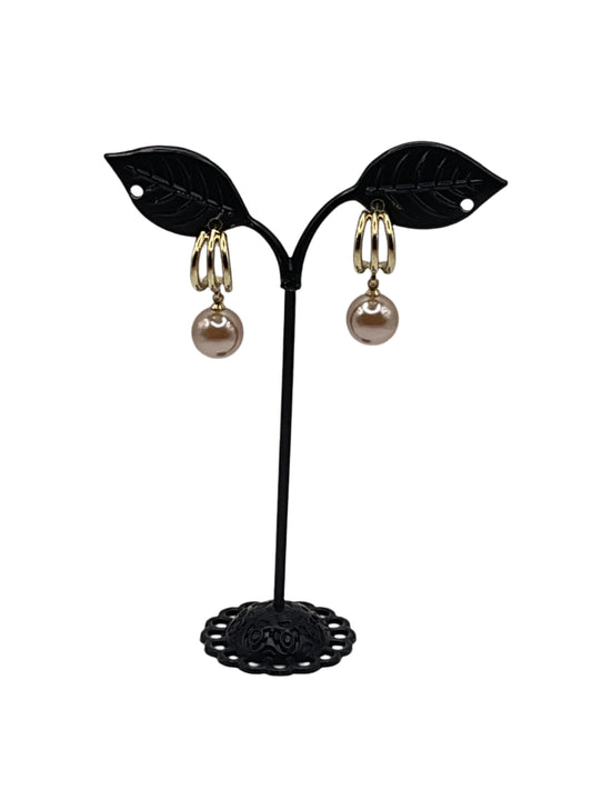 Dangling Tan Pearl Earrimgs