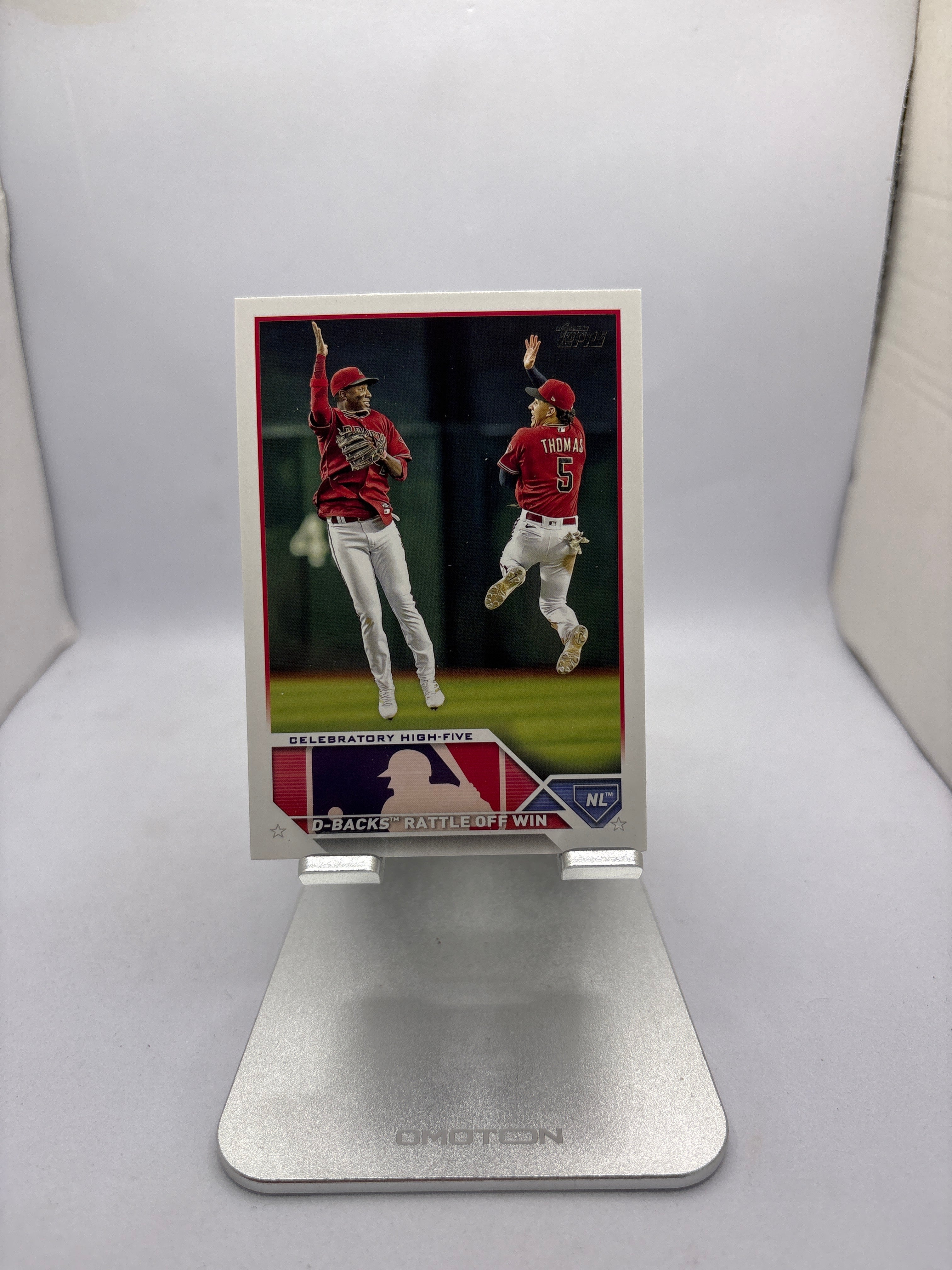 Topps D-Backs Rattle Off Win Main image