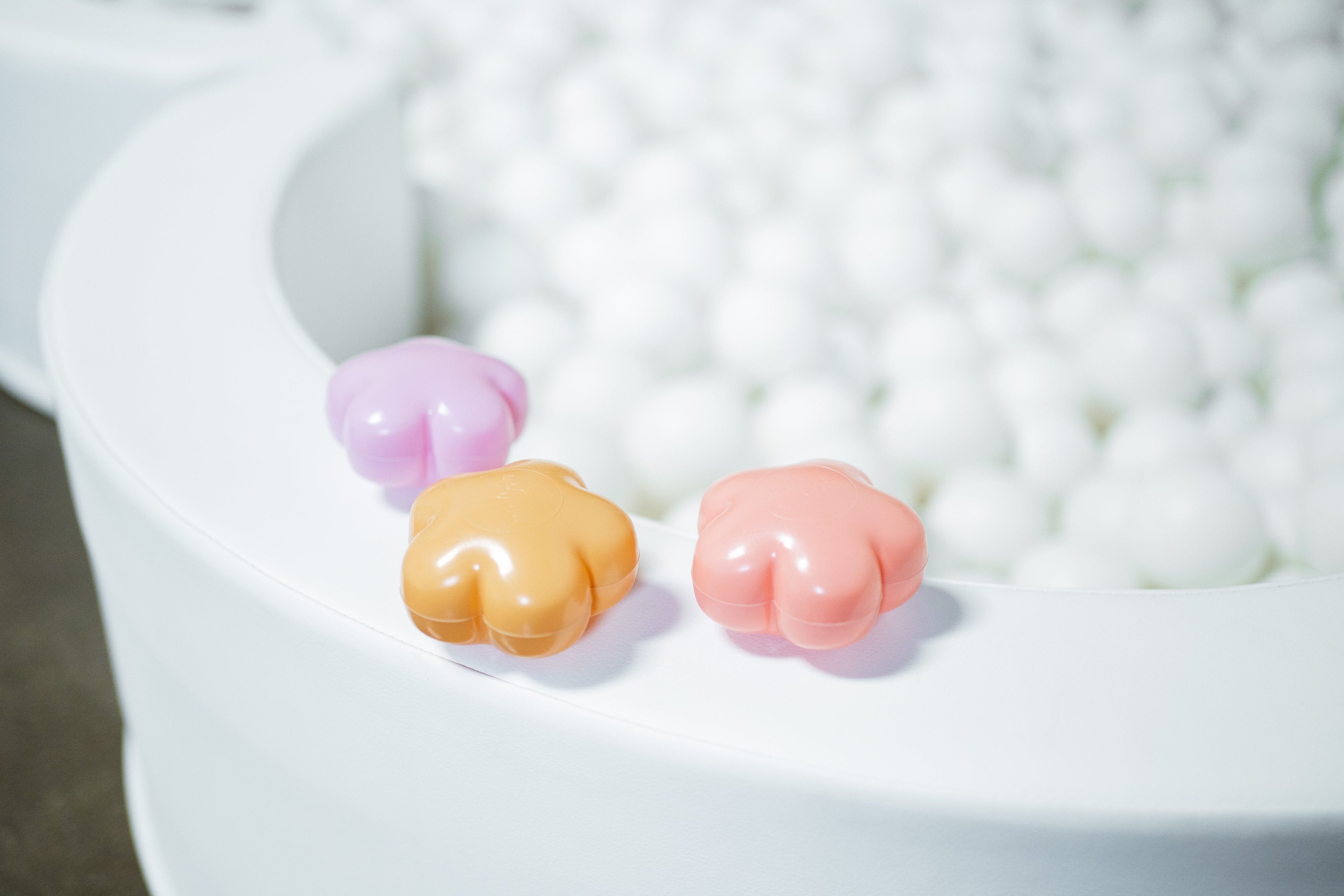 FLORA Ball Pit Balls - Collectors World Toys