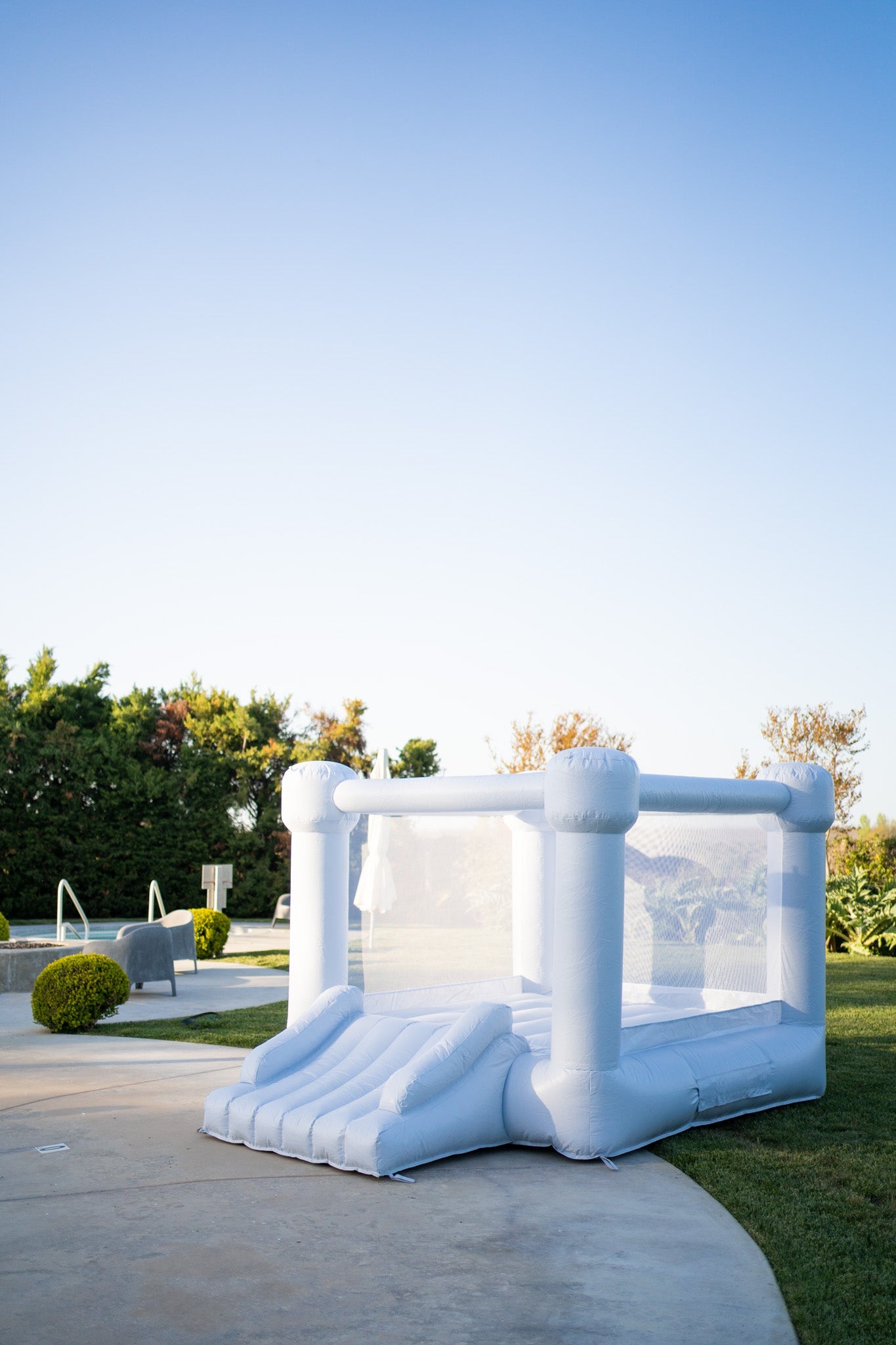 Mini Leo - Muted Blue Bounce House Main image