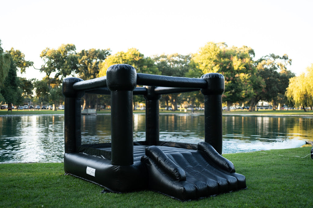 Mini Luna - Black Bounce House - Collectors World Toys