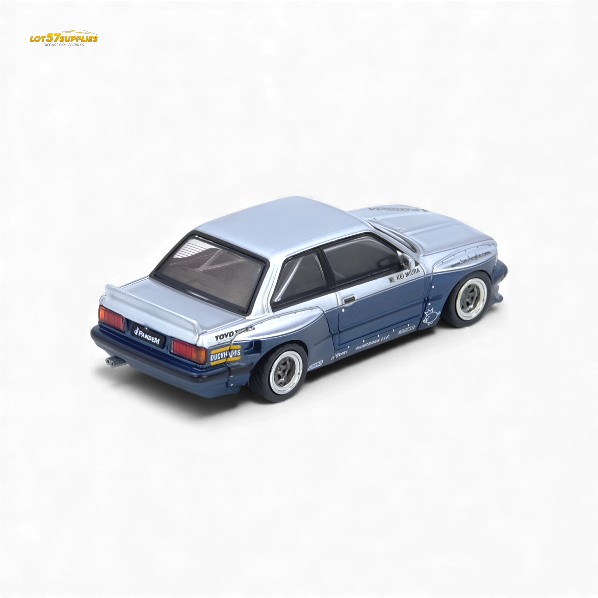(Pre-Order) INNO64 PANDEM E30 M3 - Silver/Blue 1:64