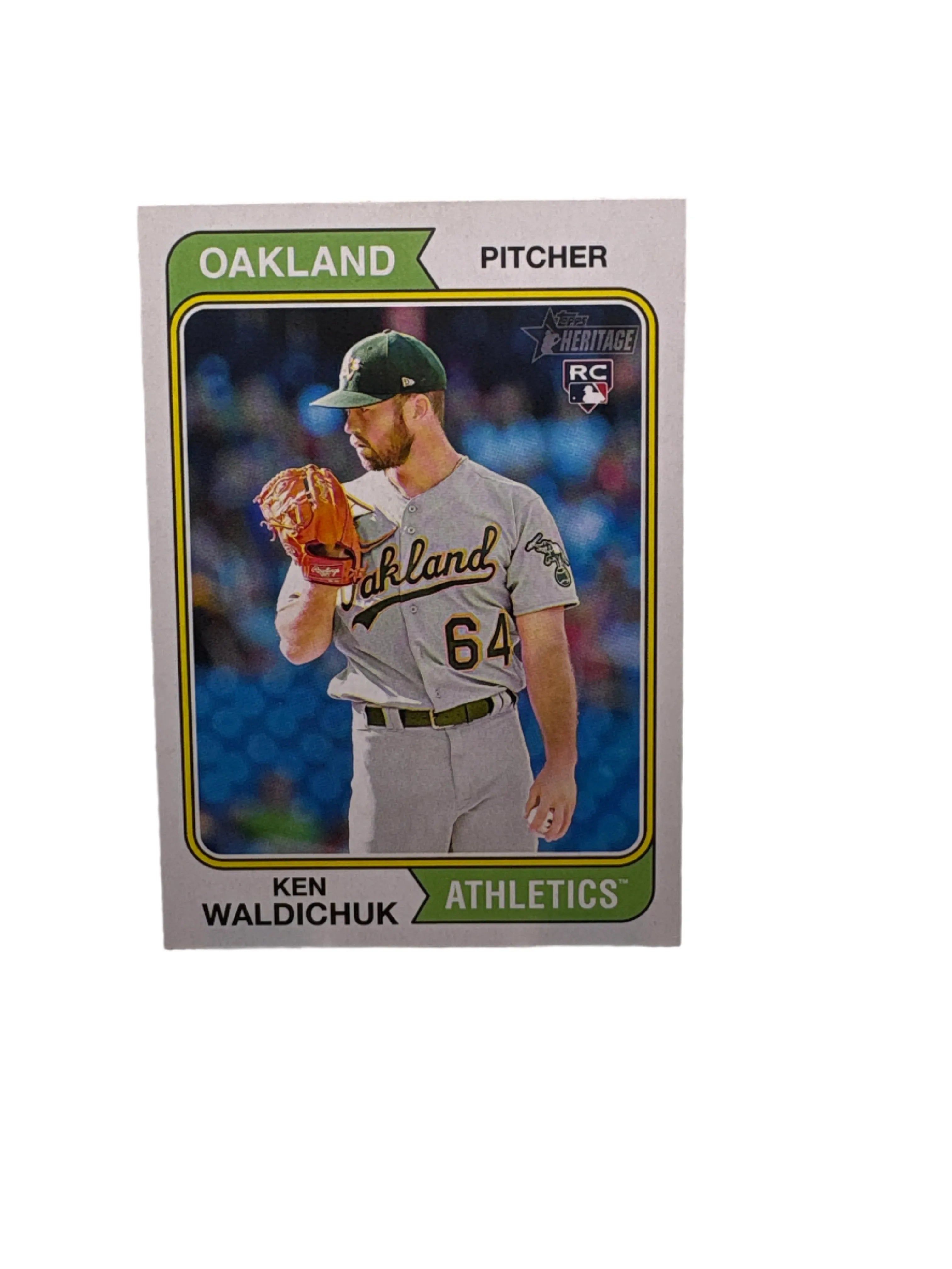 Topps Heritage Ken Waldichuk Main image