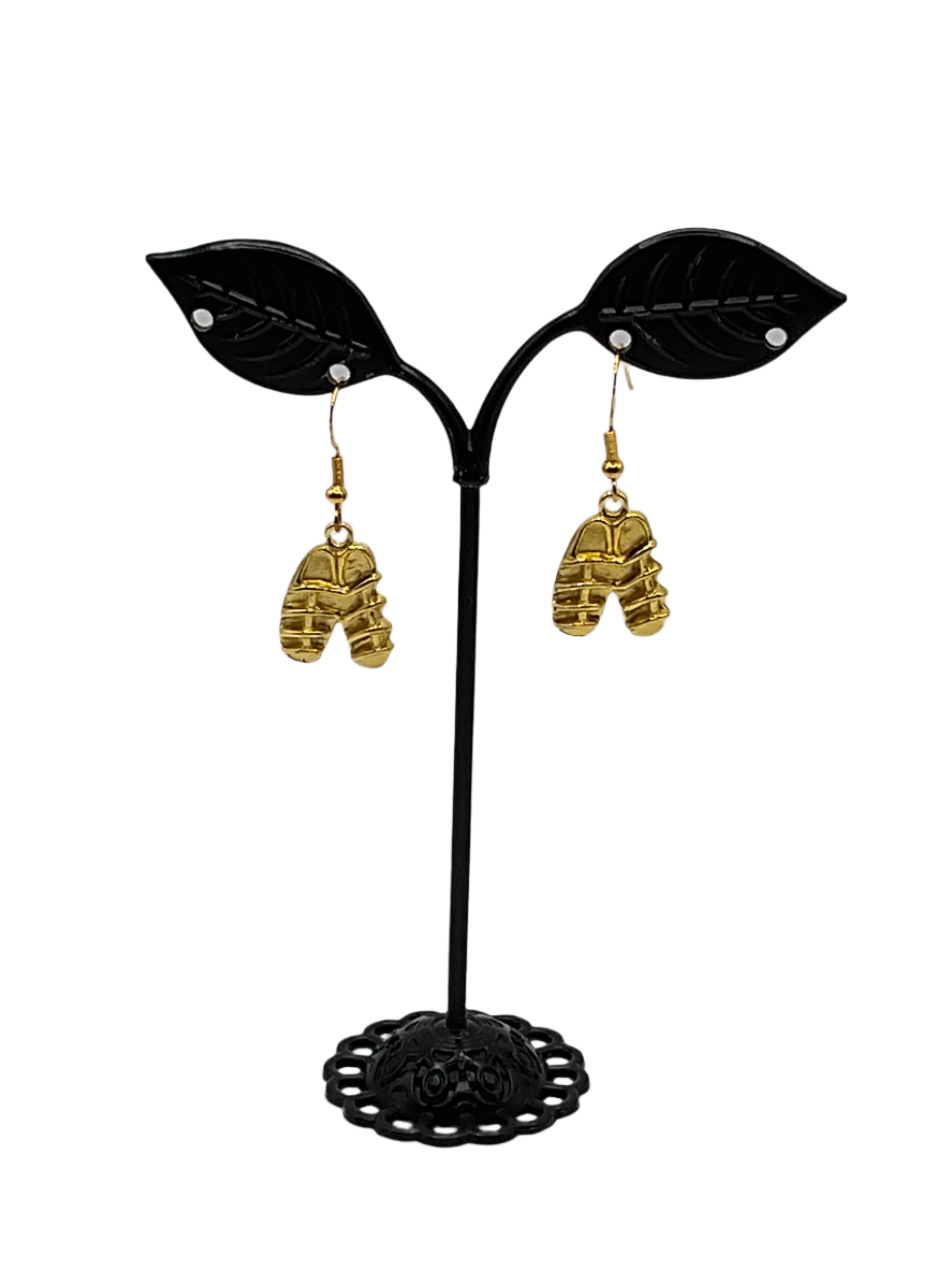 Sandle earrings Main image