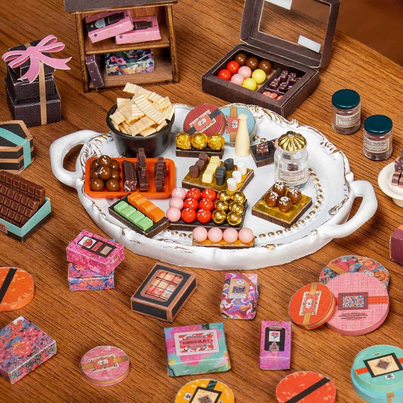 Rolife - Henry's Chocolate, DIY Miniature House