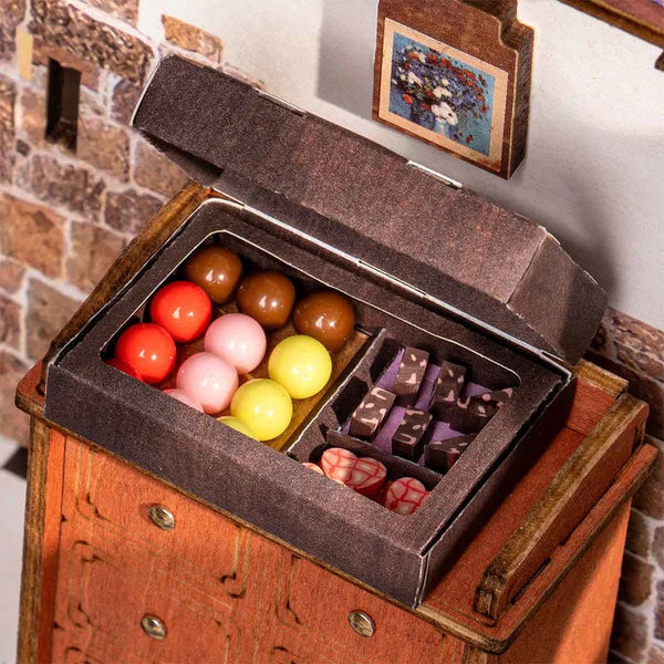 Rolife - Henry's Chocolate, DIY Miniature House