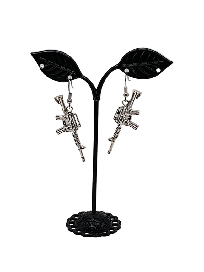 M16 earrings Hover Image