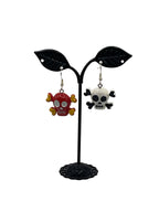 Skull earrings