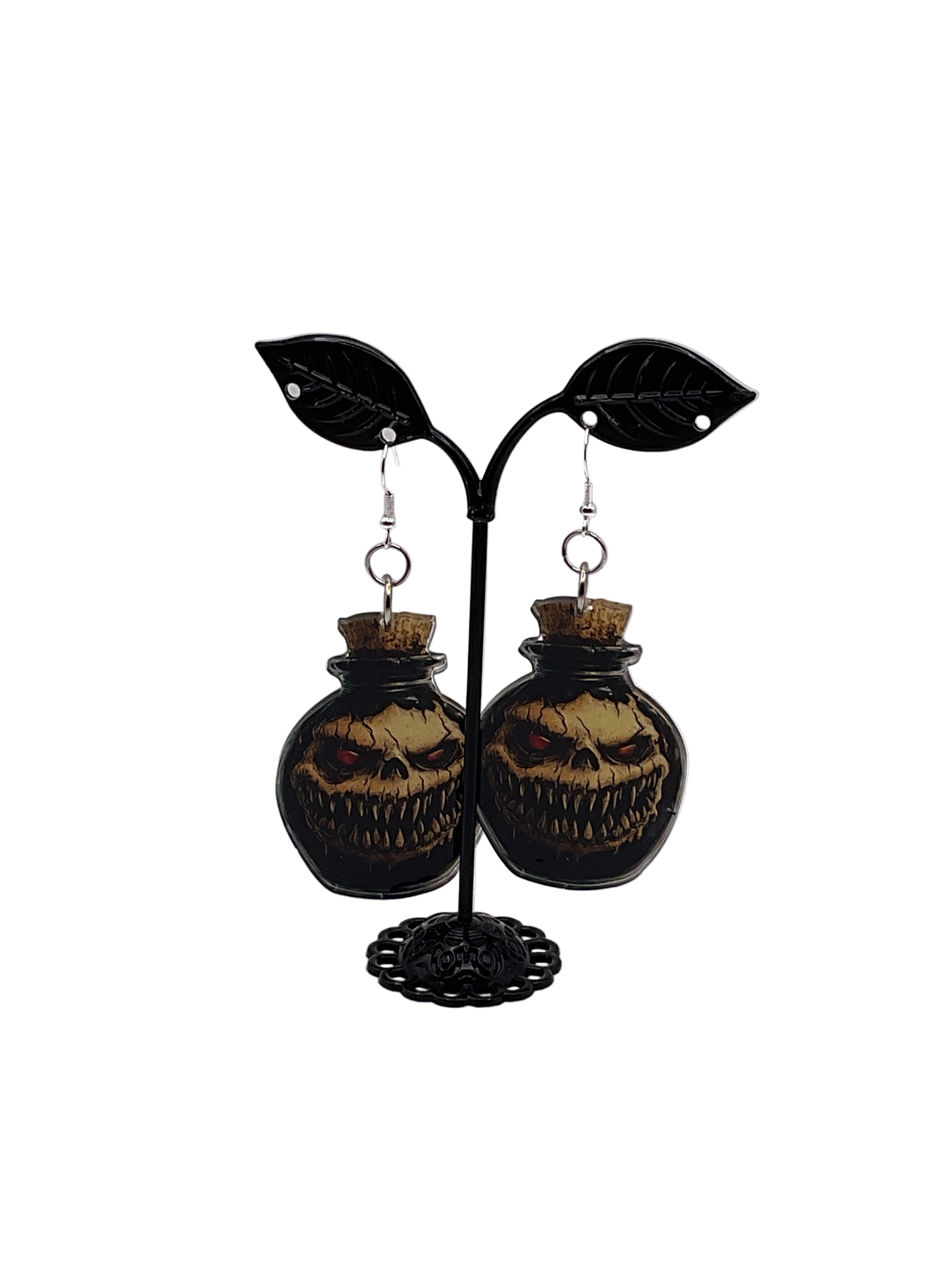 Court of the Dead Skull Apple Earrings