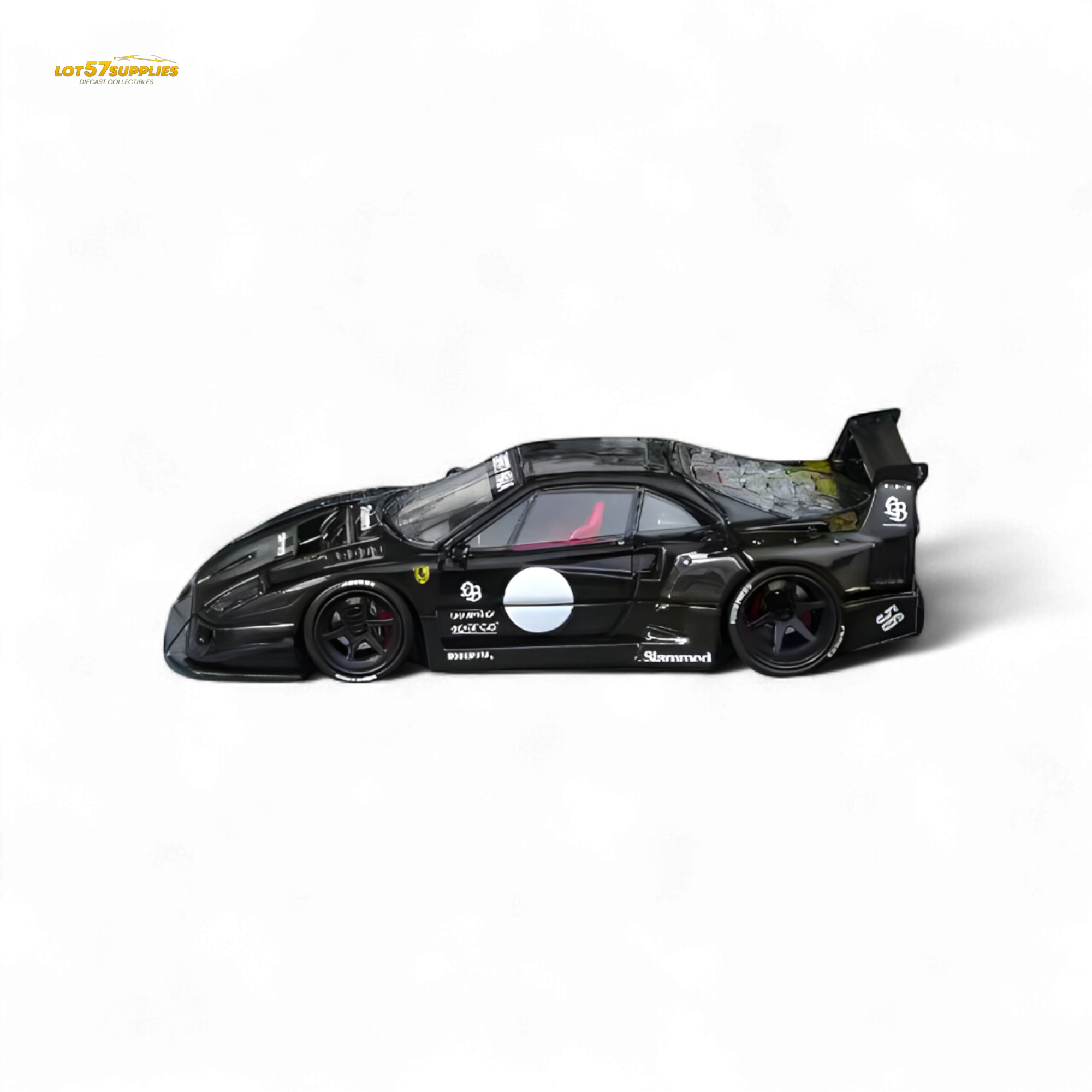 Star Model F40 in Black Luxury Version - Openable Rear Cover 1:64