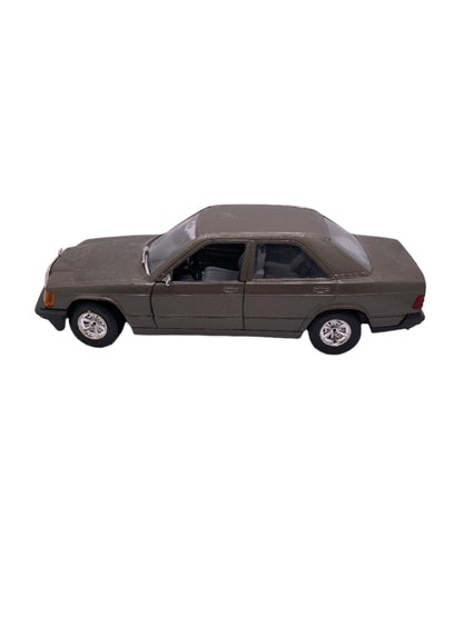 Burago Mercedes 190E Diecast