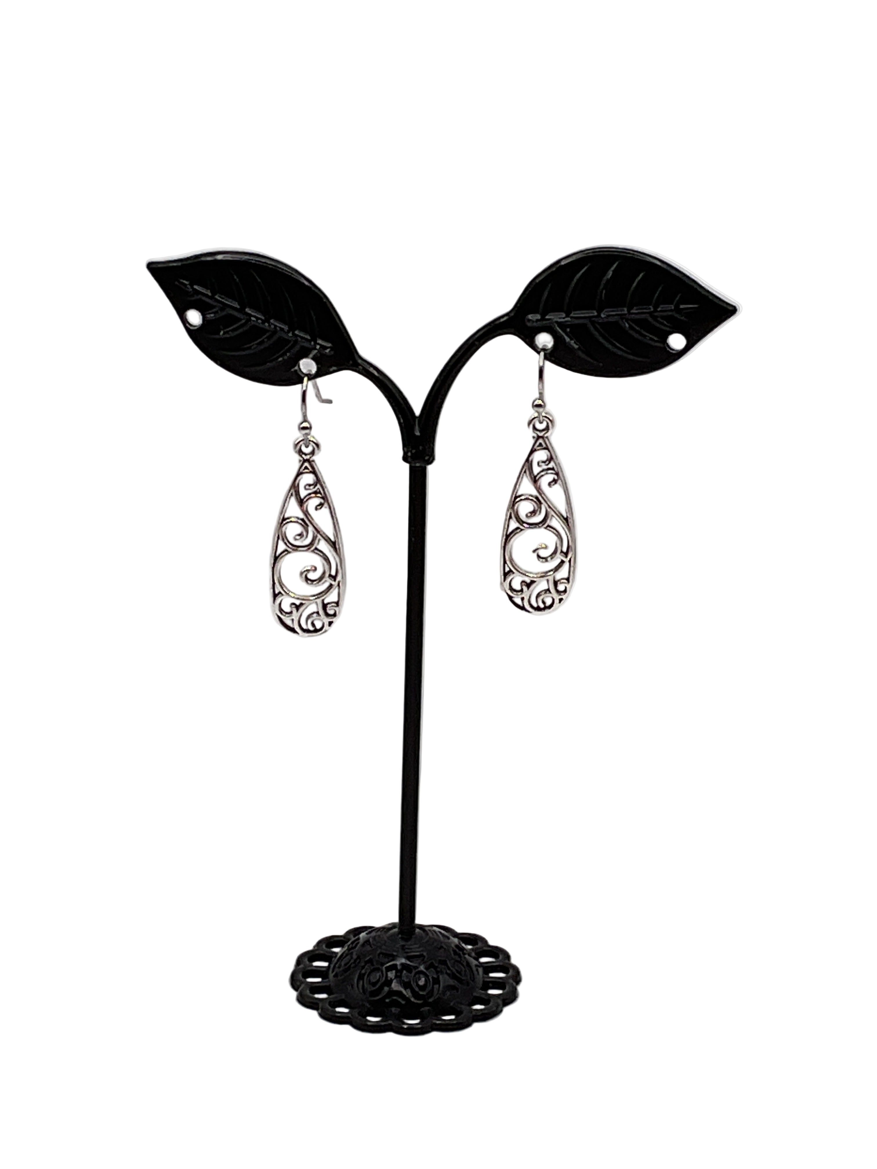 Silver filigree earrings