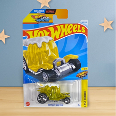 Hot Wheels Dessert Drifter - Fast Foodie Series 2/5