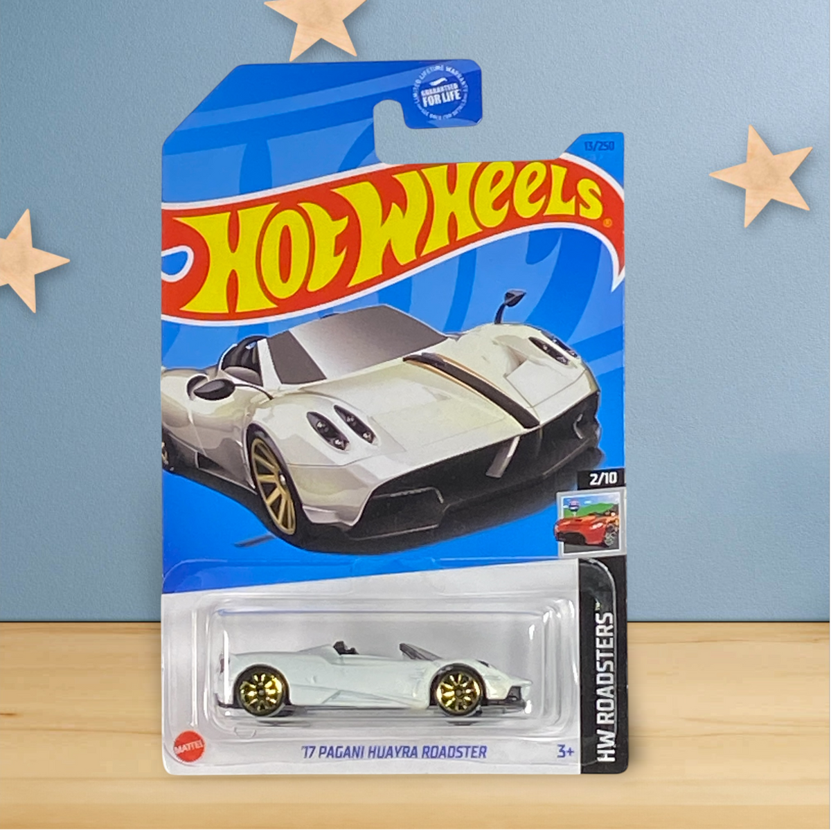 Hot Wheels '17 Pagani Huayra Roadster - Roadsters Series 2/10