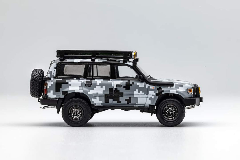 GCD Toyota Land Cruiser LC80 Modified Version With Accessories 1:64 - Collectors World Toys