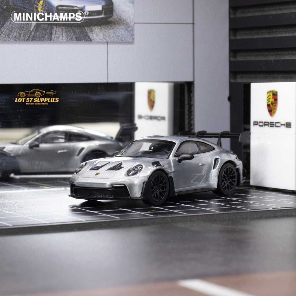 Minichamps X CLDC Exclusive Porsche 911 GT3 RS in Raw Silver English Magazine Version 1:64 (MAGAZINE INCLUDED) - Collectors World Toys