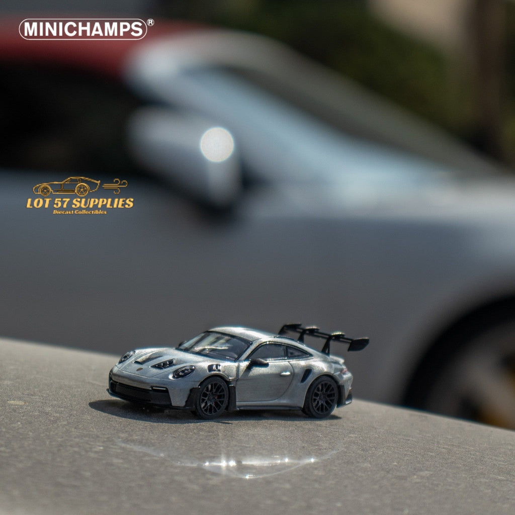 Minichamps X CLDC Exclusive Porsche 911 GT3 RS in Raw Silver English Magazine Version 1:64 (MAGAZINE INCLUDED) - Collectors World Toys