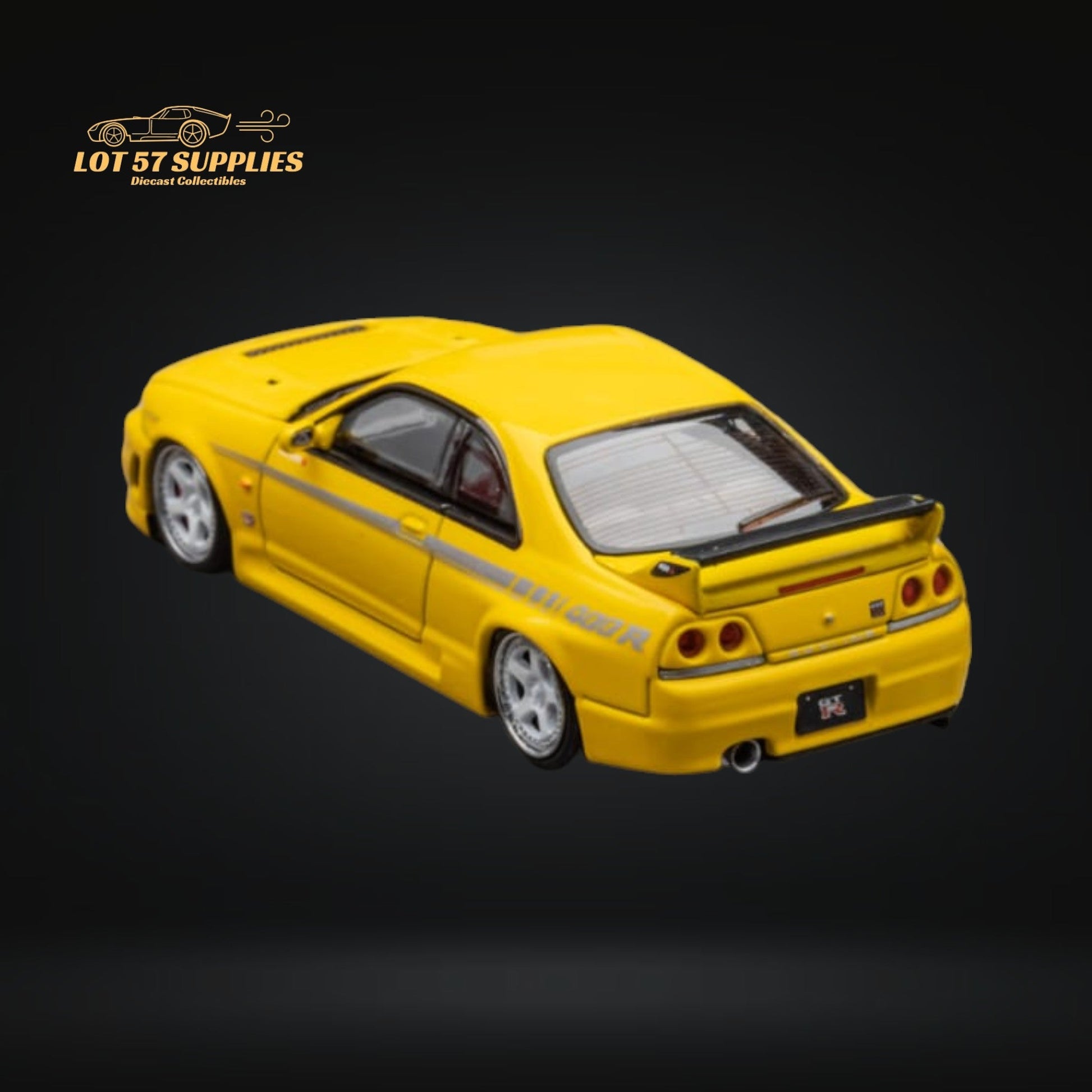 Focal Horizon Skyline R33 GT-R 4TH Gen 400R in Yellow Openable Hood 1:64