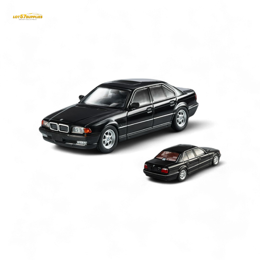 DCM BMW E38 740iL 7-Series in Black 1:64