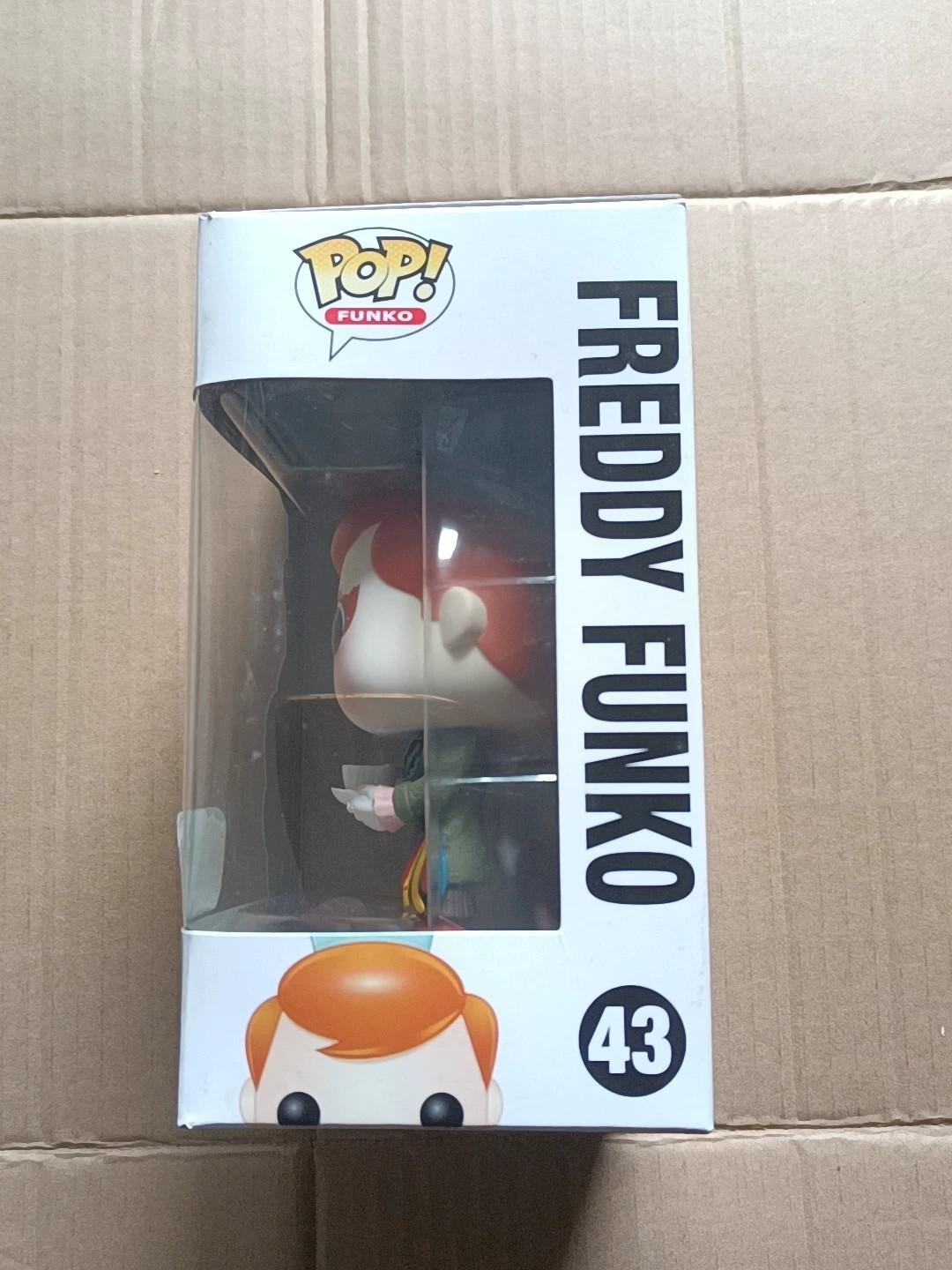 LE400 SDCC Freddy Funko as Mad Hatter Secondary image