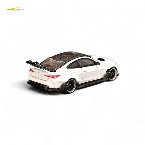 Street Weapon BMW M4 G82 Widebody in White 1:64