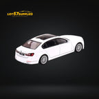 Mini-GT BMW Alpina B7 xDrive Alpine White 1:64 #557 MGT00557 - Collectors World Toys