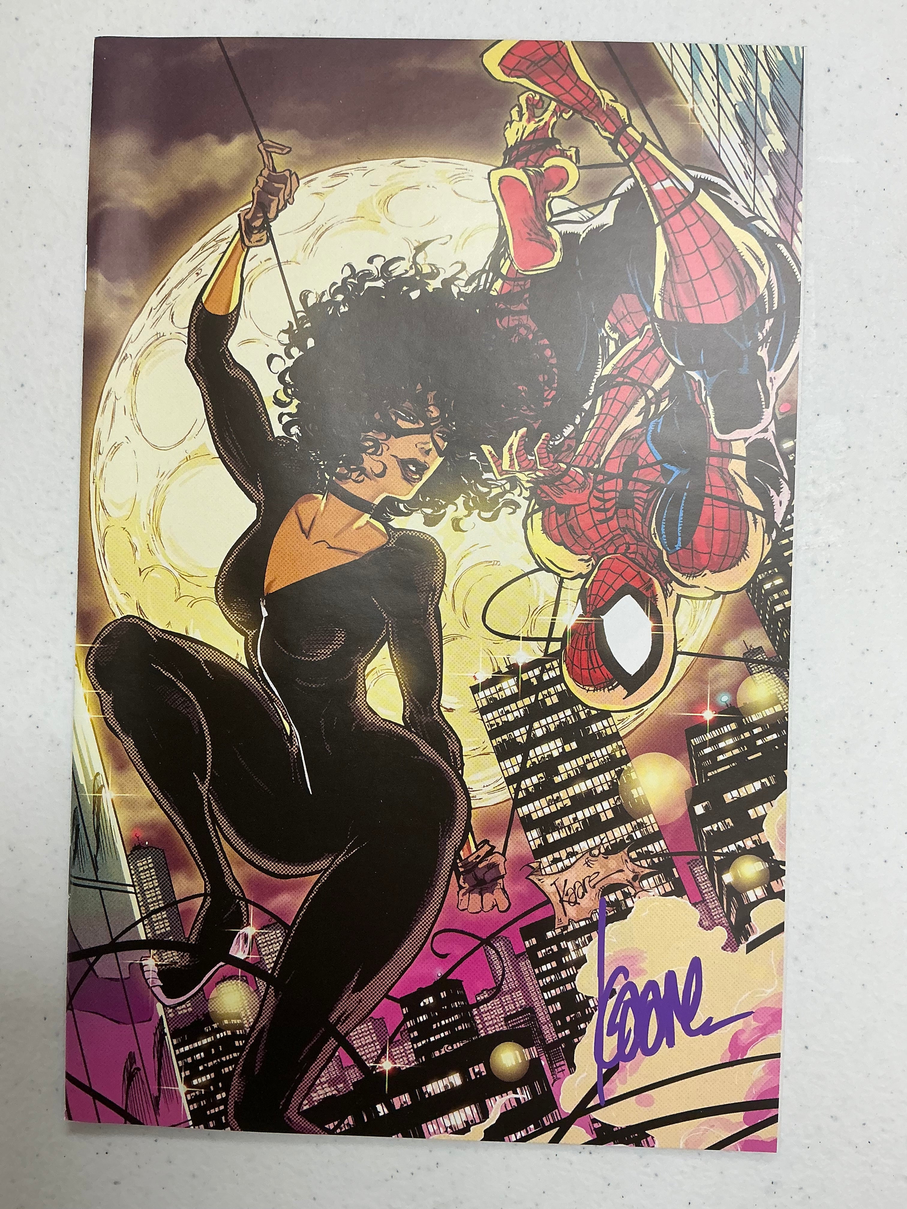 [Signed by Kaare Andrews] ULTIMATE SPIDER-MAN #11 UNKNOWN COMICS KAARE ANDREWS EXCLUSIVE VIRGIN VAR - Collectors World Toys Main image