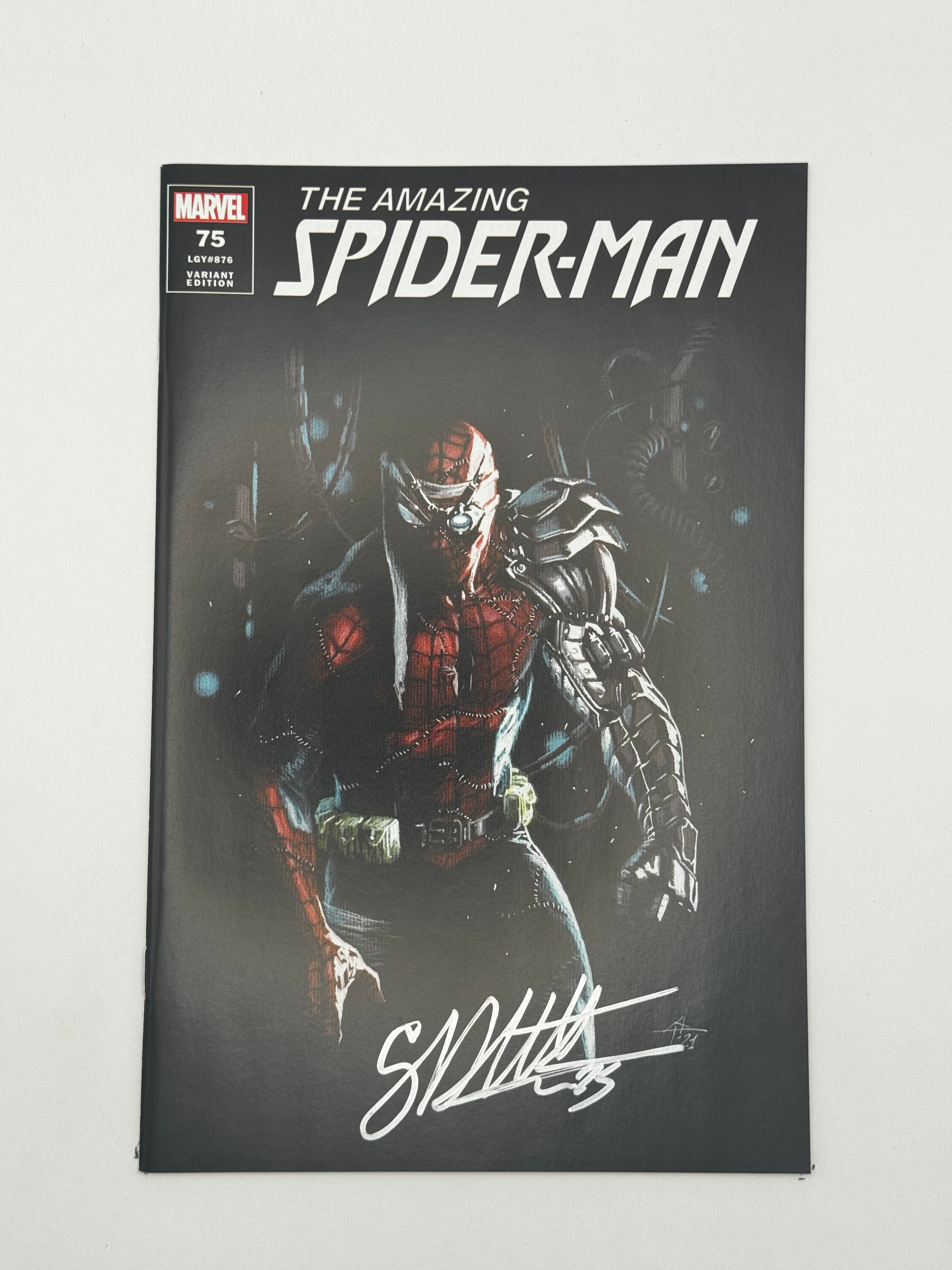 [Signed by Gabriele Dell'Otto] Amazing Spider-Man #75 Unknown Comics Gabriele Dell_Otto Exclusive Var [INST] - Collectors World Toys