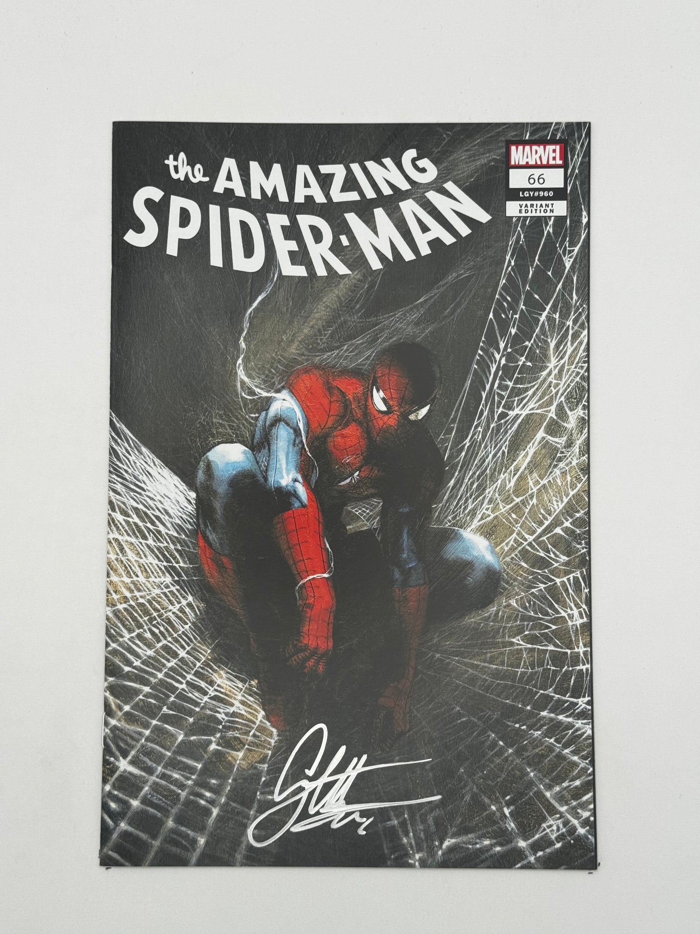 [Signed by Gabriele Dell'Otto] Amazing Spider-Man #66 Unknown Comics Gabriele Dell’Otto Exclusive Var [INST] - Collectors World Toys