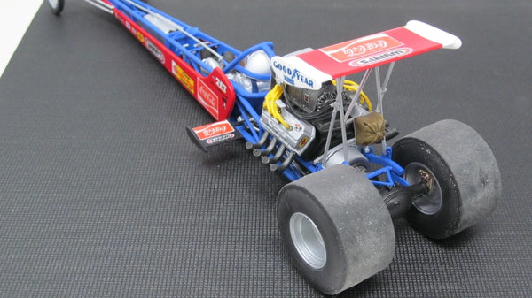 1:24 Tom "Mongoose" McEwen's Rear Engine Dragster with Christmas Tree Starting Light Plastic Model Kit