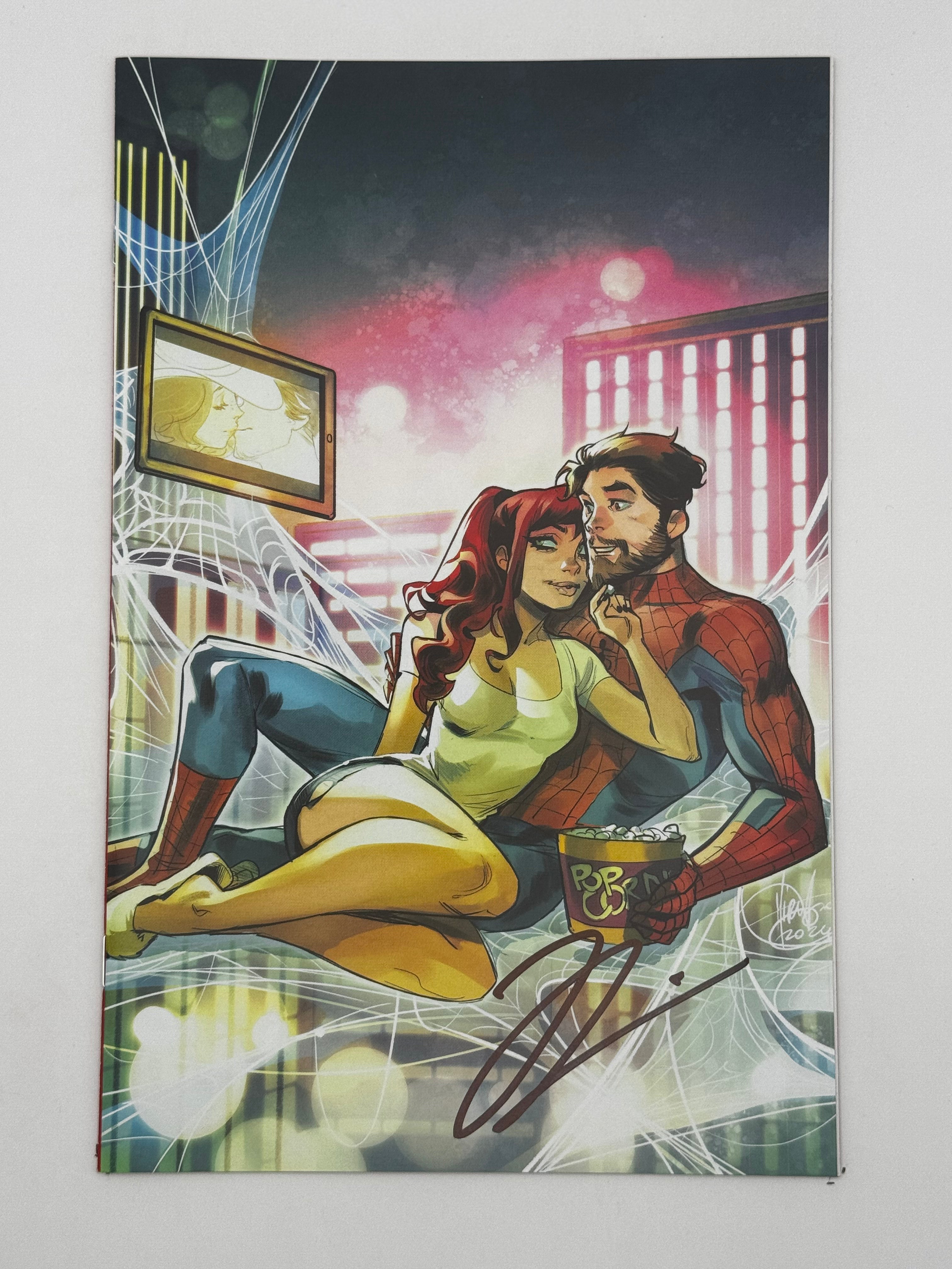 [Signed by Hickman] Ultimate Spider-Man #9 Virgin Unknown Comics Andolfo Exclusive Var [INST] - Collectors World Toys Main image