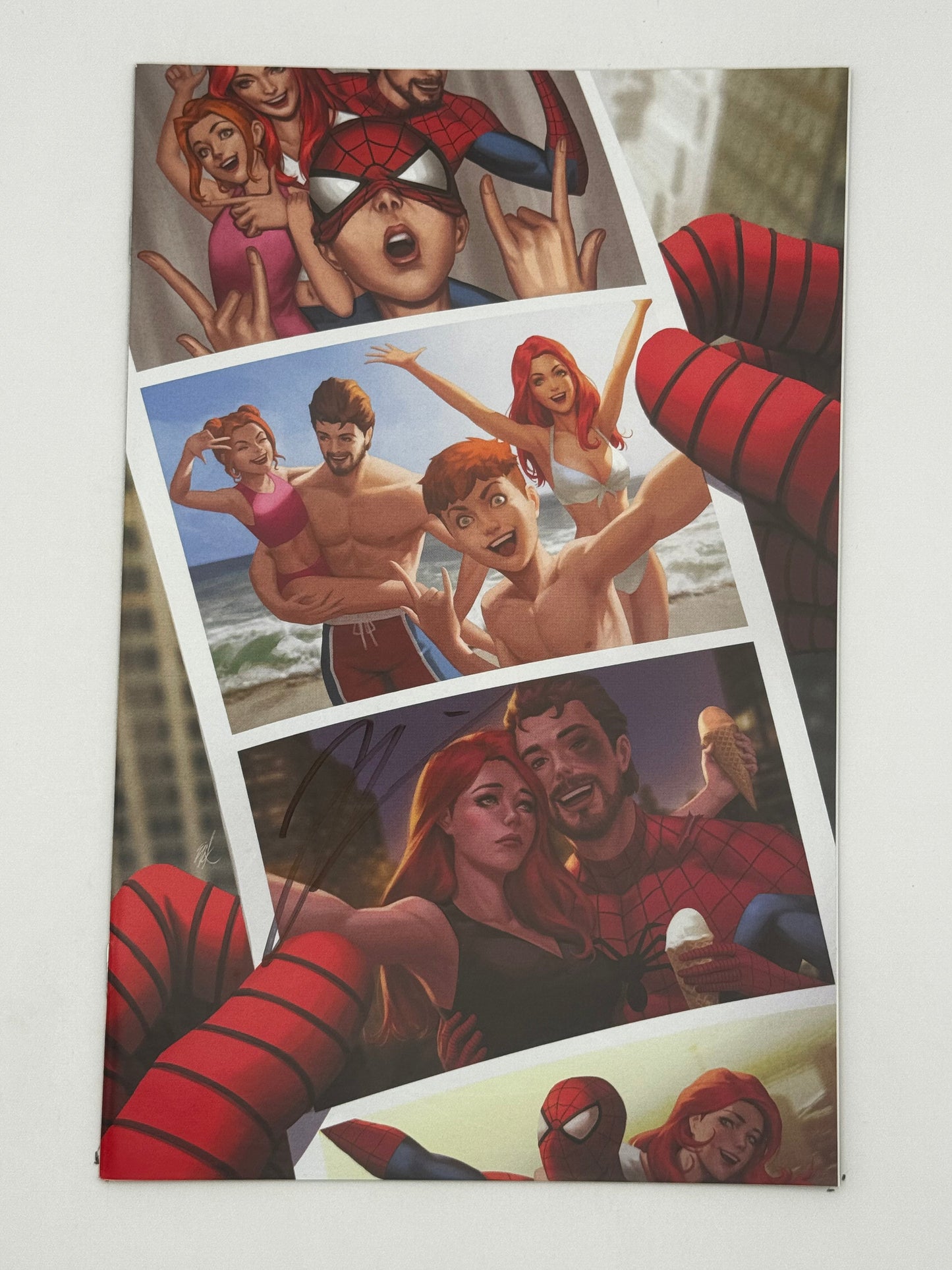 [Signed by Hickman] Ultimate Spider-Man #8 Virgin Unknown Comics Ejikure Exclusive Var [INST] - Collectors World Toys